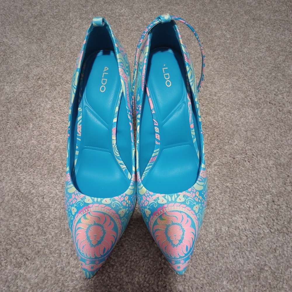 Aldo Women's Stessyjanex Chained Ankle-Strap Pointed-Toe Pumps Size 9